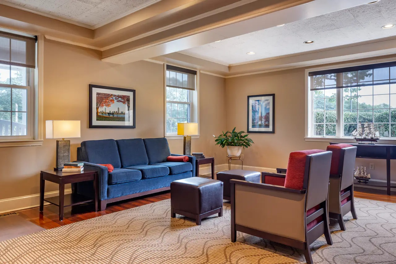 MainStay Suites Lobby